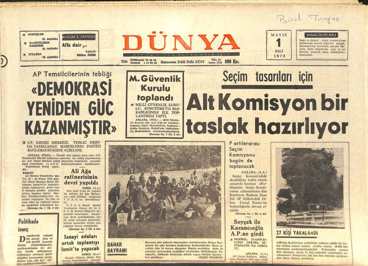 Dünya Gazetesi 1 Mayıs 1973 - PTT 500 Liralık Çeklerin Satışlarını Durdurdu - Prof. Furgaç'ın Cenazesi Kaldırıldı GZ143153 - 1