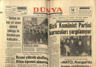 Dünya Gazetesi 14 Eylül 1972 - Gizli Komünist Partisi Kurucuları Yargılanıyor GZ59676 - 1