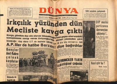 Dünya Gazetesi 22 Eylül 1962 - Arjantinde İsyancılar Kazandı GZ76091 - 1