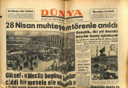 Dünya Gazetesi 29 Nisan 1962 - 28 Nisan Muhteşem Bir Törenle Anıldı GZ61109 - 2