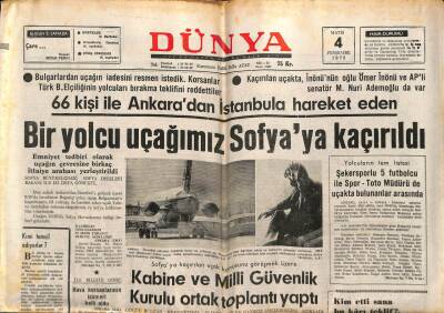 Dünya Gazetesi 4 Mayıs 1972 - Destek Gemileri İle Denizaltılar Donanmamıza Katıldı GZ83622 - 1
