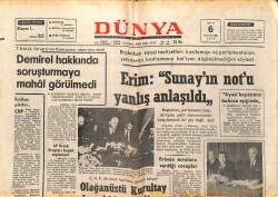 Dünya Gazetesi 6 Nisan 1972 - Hülya Koçyiğit İtalya'da Sözlşeme İmzalıyor - Fatma Girik, Ekrem Bora Ve Sadri Alışık Kol Kola GZ147920 - 1