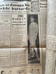 Dünya Gazetesi 9 Haziran 1958 - Kıbrıs Mitingi Çok Muhteşem Oldu - Marilyn Monroe Amerika'yı Çuvala Koydu GZ150418 - 2