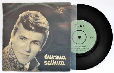 Dursun Salkım - Bir Aşk İçin Ölünür Mü (107.5) PLK9435 - 1