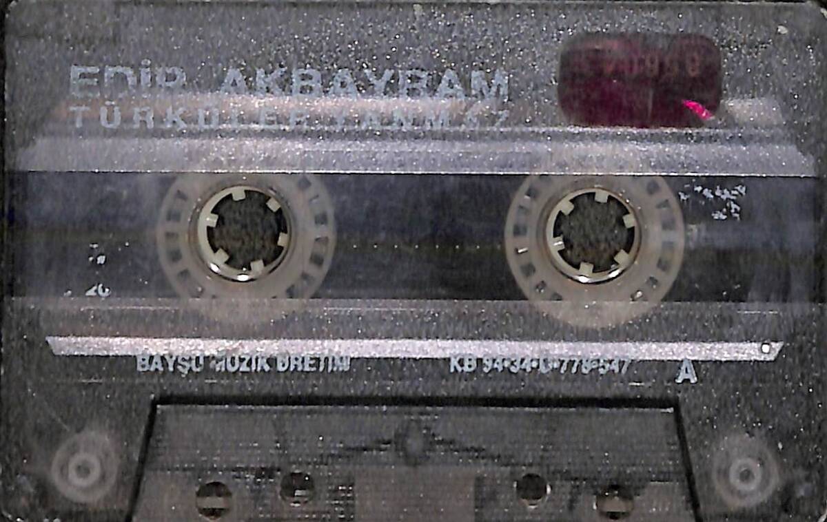 Edip Akbayram - Türküler Yanmaz Kaset (Kırmızı Bandrol - İkinci El) KST27903 - 2