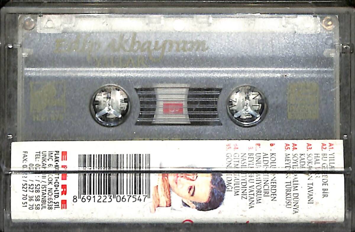 Edip Akbayram – Yıllar Orijinal Kaset (İkinci El) * Emre Kasetçilik - Kırmızı Bandrol - 1997 * KST30177 - 2