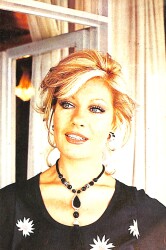 Emel Sayın Kartpostal (Küçük Boy) KRT21885 - Gökçekoleksiyon