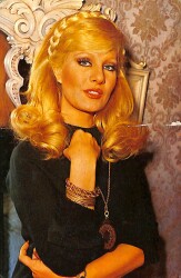 Emel Sayın Kartpostal (Küçük Boy) KRT22662 - Gökçekoleksiyon