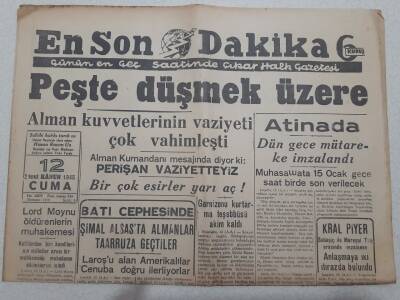 En Son Dakika Gazetesi 12 Ocak 1945 - Peşte Düşmek Üzere Almanların Durumu Çok Vahim GZ71743 - 1