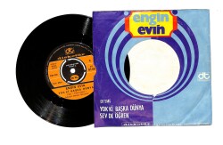 Engin Evin - Sev de Öğren / Yok ki Başka Dünya PLAK (10/8) PLK23475 - 2