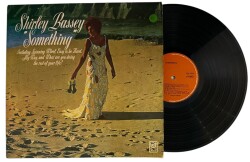Shirley Bassey - Something (United Artists) LP Plak (10/8) PLK25584 - Gökçekoleksiyon