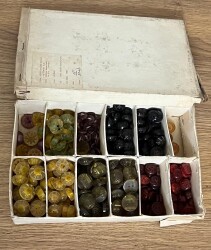 Eski Bakkaliye Karton Dolu Kutu AOB6137 - 4