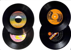 Eski Dönem Plak Lotu, Dekorluk Plak (Düşük Kondisyon - 4 Adet - Esin Engin, Neşe Karaböcek, Bedia Akartürk) PLK26347 - Gökçekoleksiyon