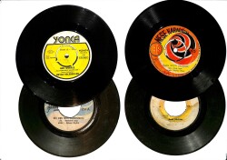 Eski Dönem Plak Lotu, Dekorluk Plak (Düşük Kondisyon - 4 Adet - Neşe Karaböcek - Beyaz Kelebekler - Bedia Akartürk) PLK26325 - Gökçekoleksiyon