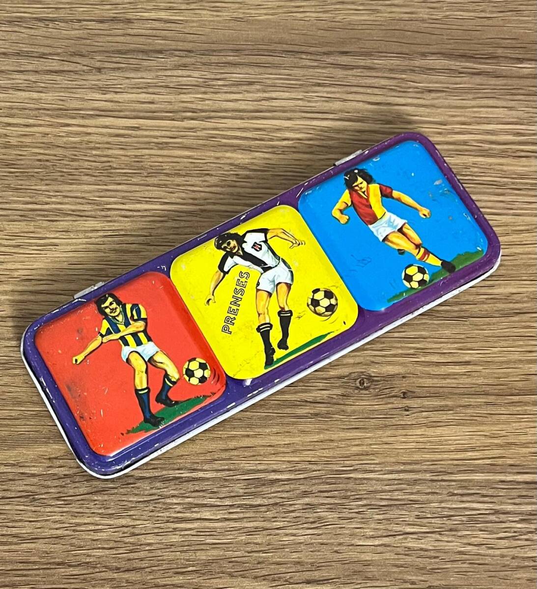 Eski Prenses Marka Teneke Sulu Boya - 4