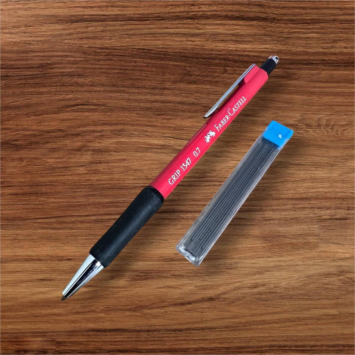 Faber-Castell Grip 1347 0.7 mm Çıtçıtlı Mekanik Çıtçıtlı Kalem – Kırmızı, Sıfır (Vintage) #KL20 - 1