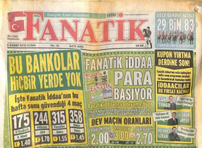 Fanatik Gazetesi 5 Kasım 2010 - Fenerbahçenin Tarihi Zaferiyle İlgili Herşey GZ105460 - 1