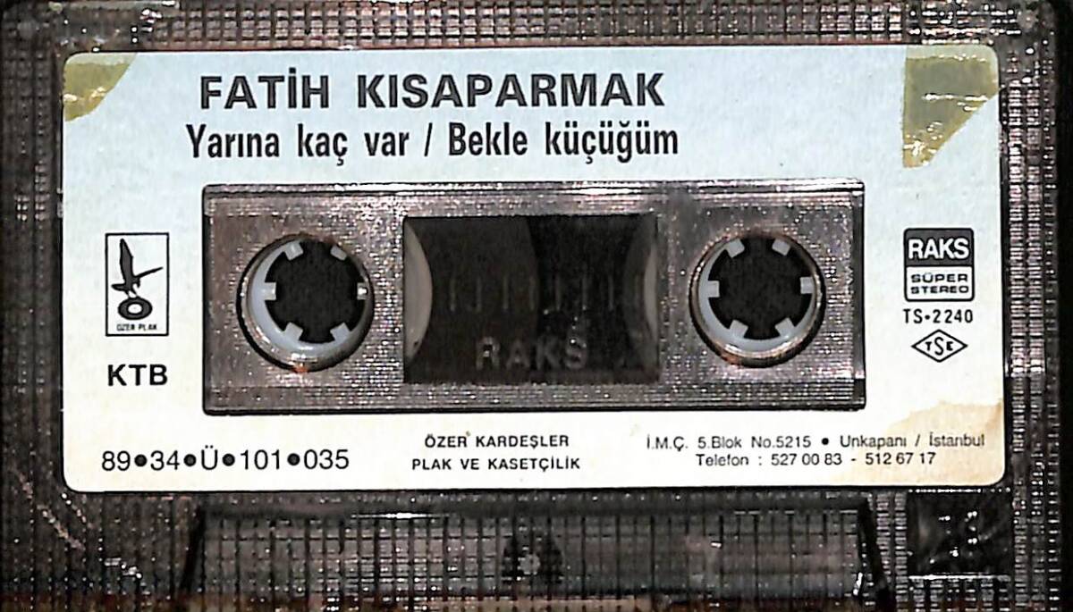 Fatih Kısaparmak - Yarına Kaç Var - Bekle Küçüğüm Kaset (Sarı Bandrol - Kağıt Baskı - İkinci El) KST27734 - 2