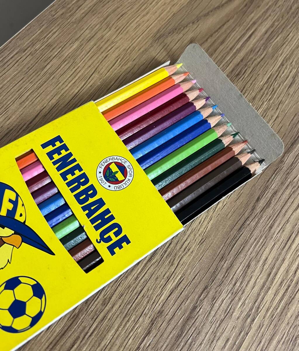 Fenerbahçe Spor Kulübü 12'li Renkli Kuru Boya Seti (Kullanılmamış) AOB6159 - 3