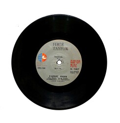 Ferdi Tayfur - Vazgeç Felek / Derbeder PLAK (10/7) PLK25714 - Gökçekoleksiyon