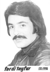 Ferdi Tayfur Orta Boy Siyah Beyaz Kartpostal KRT6747 - Gökçekoleksiyon