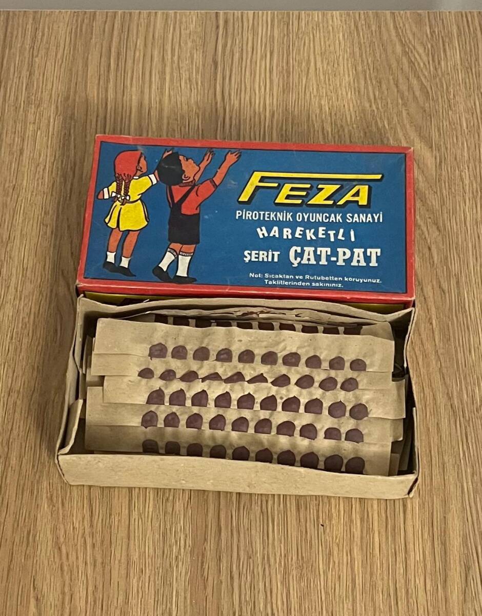 Feza Hareketli Şerit Çat-Pat 1980s (Tam Dolu Kutu) AOB4804 - 3
