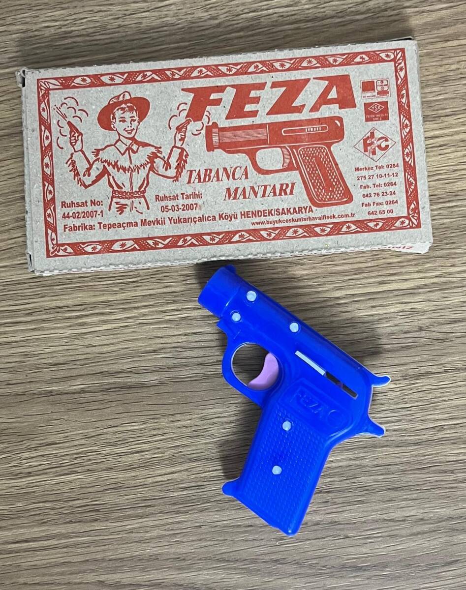 Feza Mantar ve Tabancası #BAK93 - 1