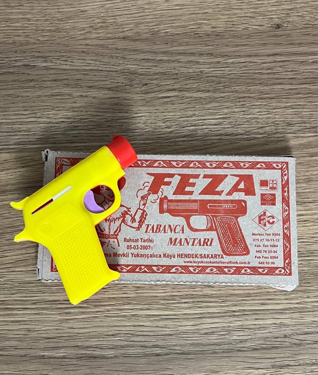 Feza Mantar ve Tabancası #BAK92 - 2