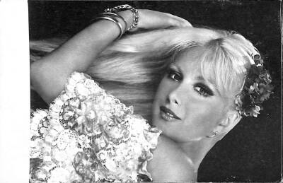 Filiz Akın Kartpostal KRT9469 - 1