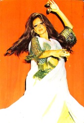 Filiz Akın Kartpostal (Küçük Boy) KRT23914 - Gökçekoleksiyon