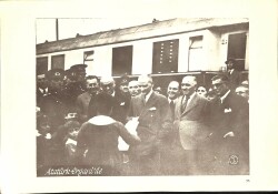 Film Radyo Televizyon ile Eğitim Merkezi – Atatürk Fotoğraf Sayfaları Atatürk Erganide KRT19770 - Gökçekoleksiyon