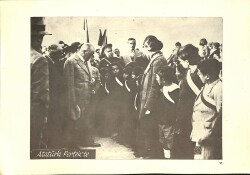 Film Radyo Televizyon ile Eğitim Merkezi – Atatürk Fotoğraf Sayfaları Atatürk Pertekte KRT19769 - Gökçekoleksiyon