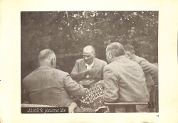 Film Radyo Televizyon ile Eğitim Merkezi – Atatürk Fotoğraf Sayfaları Atatürk Yalovada KRT19797 - Gökçekoleksiyon