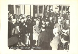 Film Radyo Televizyon ile Eğitim Merkezi – Atatürk Fotoğraf Sayfaları Atatürkün Adanada Karşılanışı KRT19804 - Gökçekoleksiyon