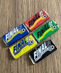 FİNAL 92 (ÜLKER) Ünlü Futbolcular Serisi Beş Farklı Renk Lot# SKZ1918 - 7