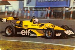 Formula 1 Yarış Arabası Kartpostalı KRT17826 - Gökçekoleksiyon