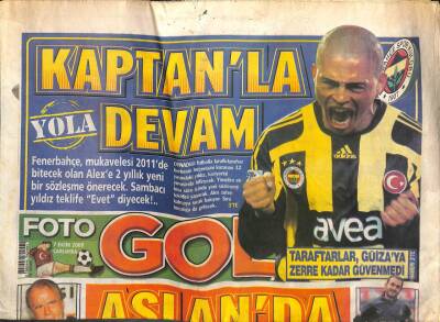 Foto Gol Gazetesi 7 Ekim 2009 - Alex İle Devam GZ104537 - 1