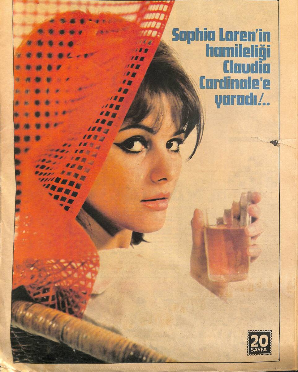 Foto Roman Günlük Kadın Gazetesi 15 Ekim 1972 - Sophia Loren'in Hamileliği Claudia Cardinale'ye Yaradı NDR90662 - 1