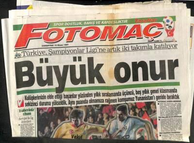 Fotomaç Gazetesi 19 Nisan 1997 - Türkiye , Şampiyonlar Ligine Artık İki Takımla Katılıyor GZ113058 - 1