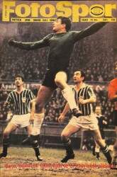 Fotospor Dergisi 1 Nisan 1969 Sayı 134 - Bursa , Kupada Tur Atladı , Ligde de G.Saraya Kök Söktürdü NDR86078 - Gökçekoleksiyon
