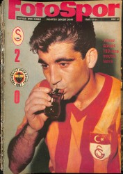 Fotospor Dergisi Sayı 10 - Yılmaz Gökdel, Sakaryaspor Kadro Arka Kapak NDR85933 - Gökçekoleksiyon