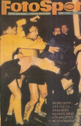 Fotospor Haftalık Spor Dergisi 26 Kasım 1968 Sayı 116 Beşiktaşın PTT ile 1-1 Berabere Kaldığı Maçı Gölgeleyen Büyük Kavga NDR85980 - Gökçekoleksiyon