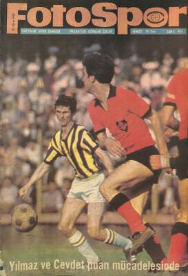 Fotospor Haftalık Spor Dergisi 30 Ekim 1967 Sayı 60 - Yılmaz Ve Cevdet Puan Mücadelesinde NDR86104 - 1