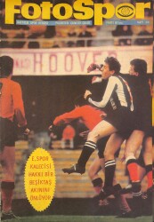 Fotospor Haftalık Spor Dergisi Sayı 28 - E.Spor Kalecisi Hakkı Bir Beşiktaş Akınını Önlüyor, Sarıyer Takım Kadro NDR86000 - Gökçekoleksiyon