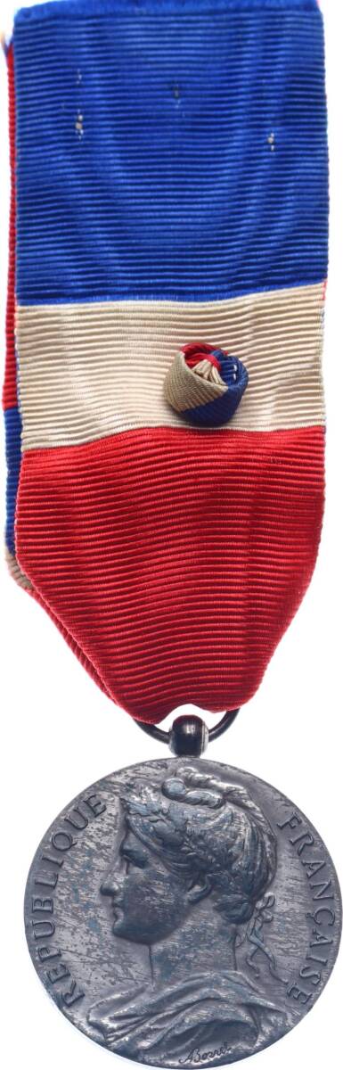 Fransa Sosyal İşler Bakanlığı Çalışma Onur Madalyası *Argent* MVM2032 - 1
