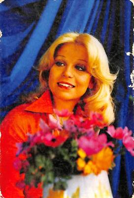 Füsun Önal Kartpostal KRT16362 - 1