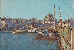 Galata Köprüsünden Bir Görünüm 1970ler Kartpostal KRT10434 - Gökçekoleksiyon