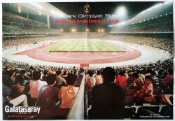 Galatasaray 2002 Olympiakos Maçı Atatürk Olimpiyat Stadının Açılış Maçından Taraftarlar (33x48cm) Poster KRT11139 - Gökçekoleksiyon
