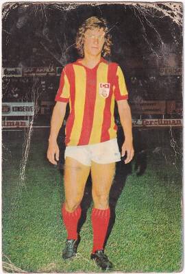 Galatasaray Futbolcusu Mustafa Kartpostal KRT10122 - 1