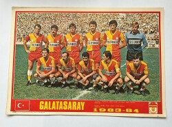 Galatasaray Oyuncu Kadrosu 1983 - 1984 Kartpostal KRT19430 - Gökçekoleksiyon